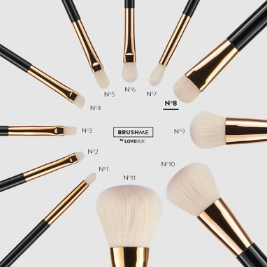 BRUSHME by LOVENUE No 8. CONTOUR BRUSH FOR WET PRODUCTS.