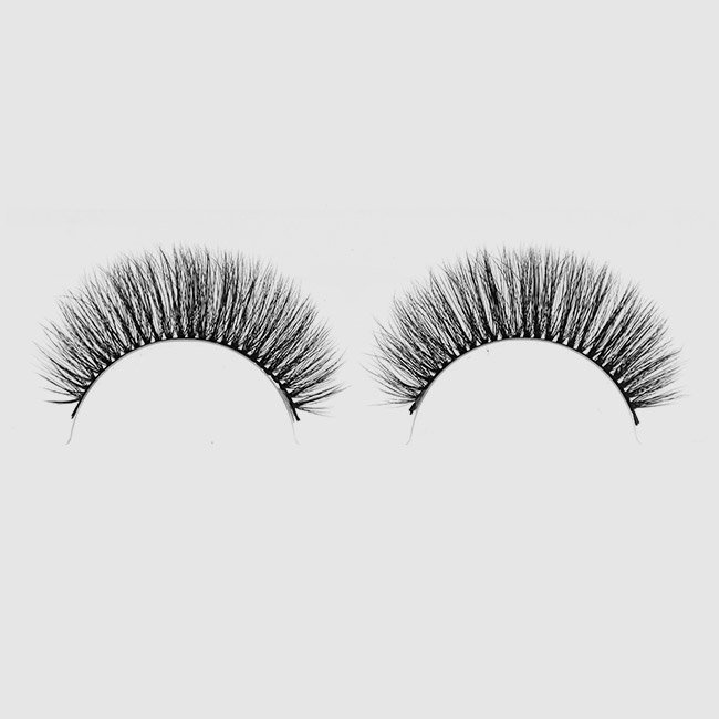 Silk faux lashes on a band – No.6 Baby doll